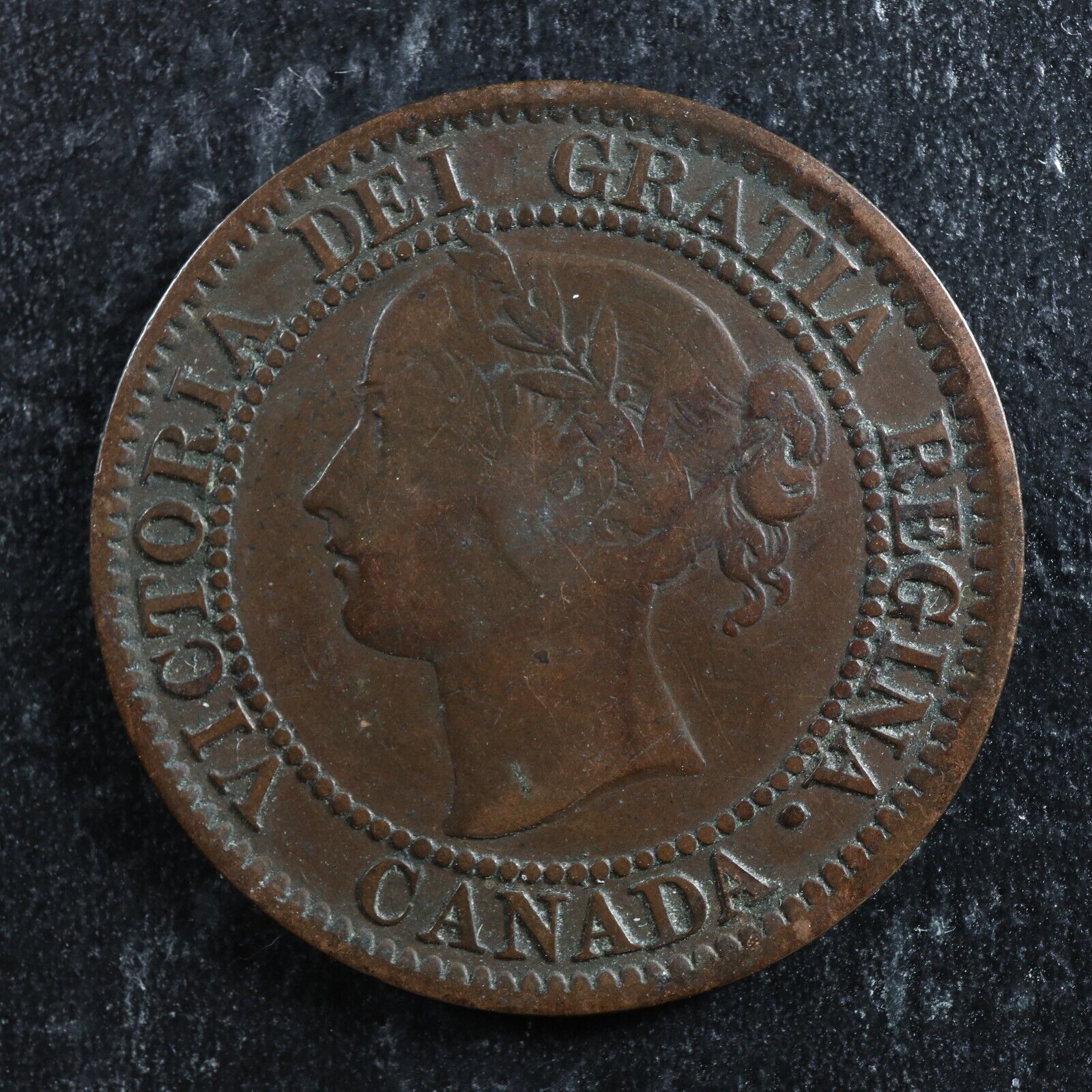 https://jetonscanada.com/wp-content/uploads/imported/1/1-cent-18598-Wide-9-Canada-one-large-penny-Queen-Victoria-c-VG-10-276000143171-2.jpg