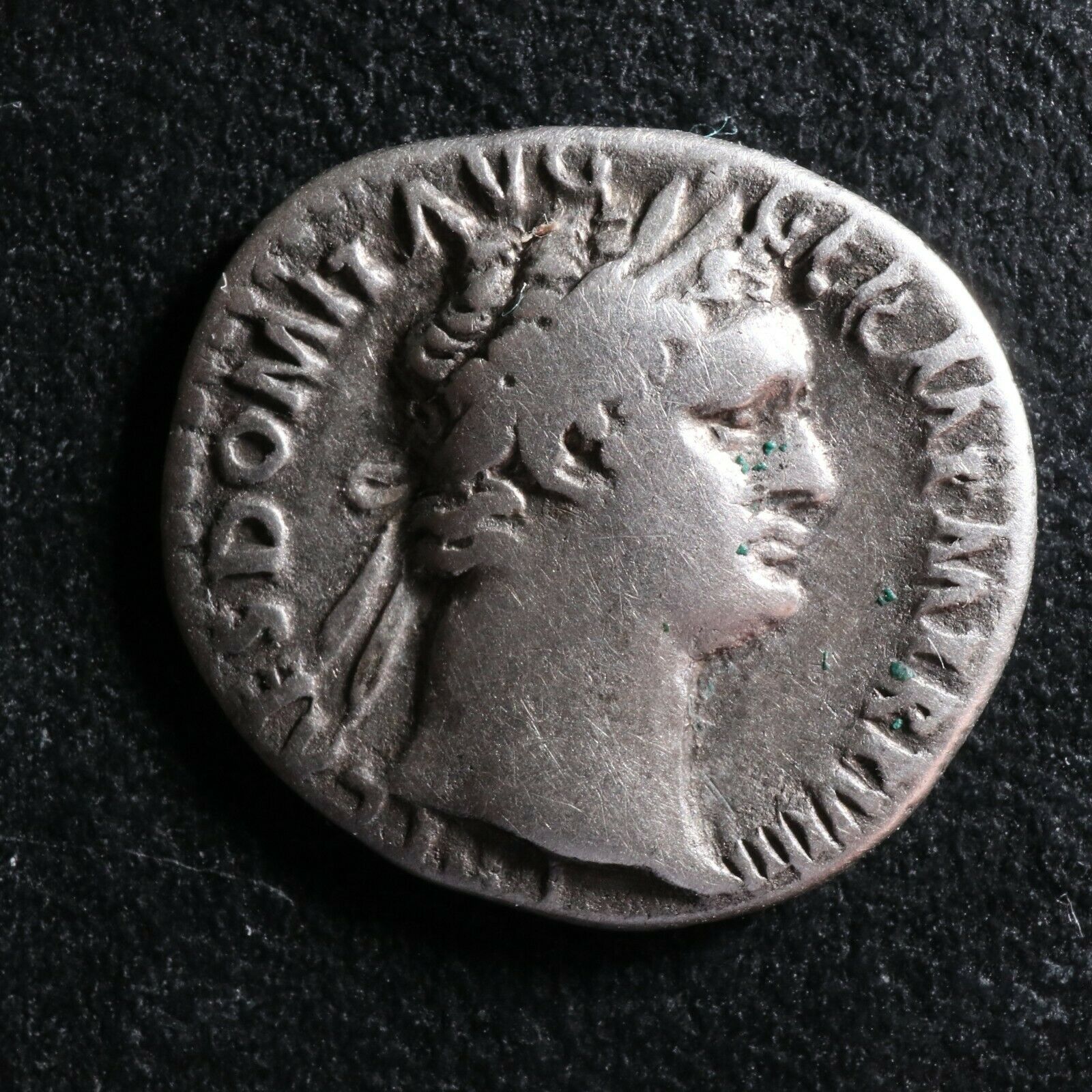 Domitian Denarius 90 Minerva Rome RIC 690 Denier Domitien – Jetons Canada