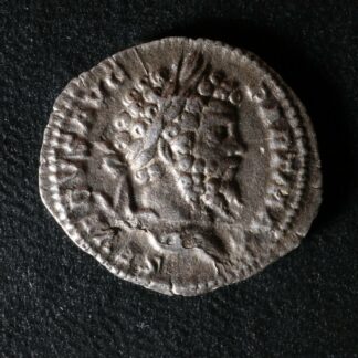 Septimius-Severus-Denarius-200-201-RESTITVTORI-VRBIS-Rome-RIC-168A-Denier-274469544426-2